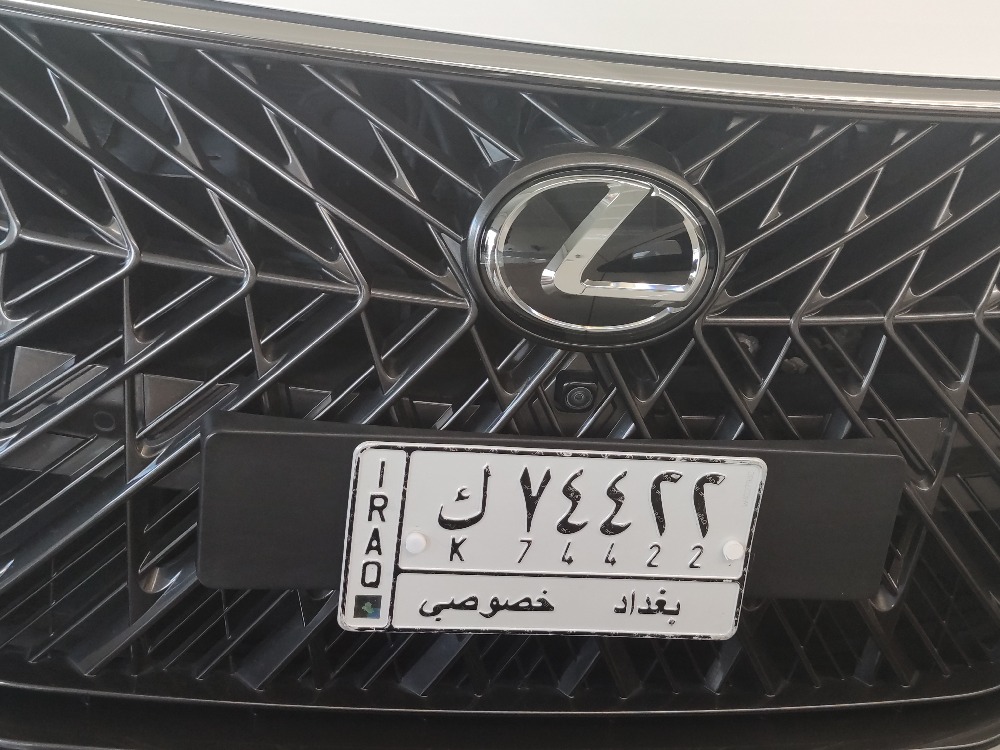 لێکزس LX